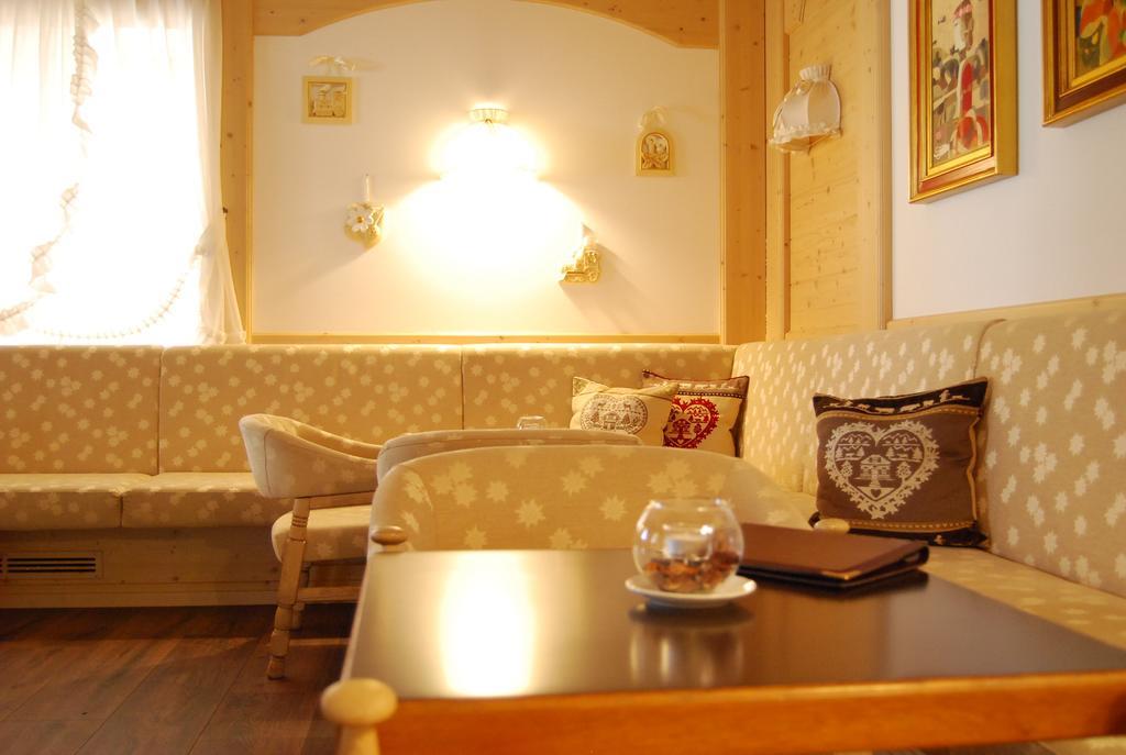 Folgaria Post Hotel Екстериор снимка