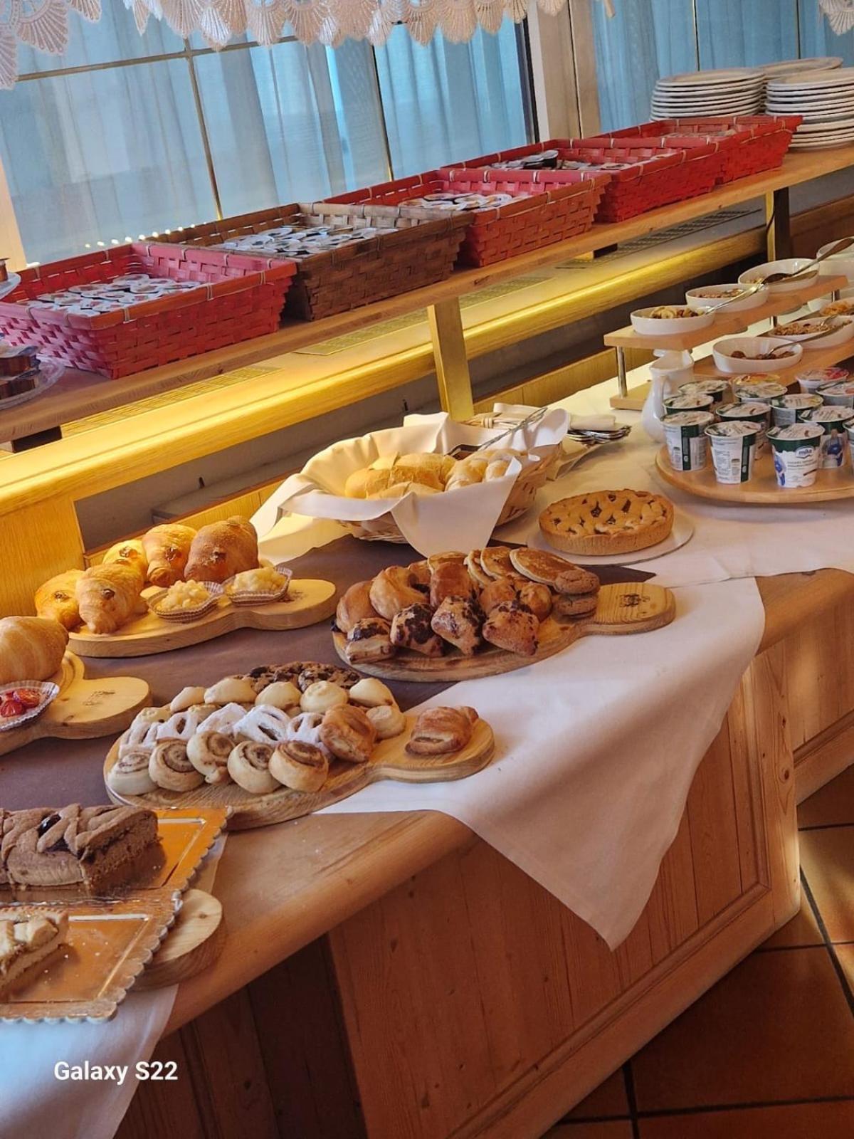 Folgaria Post Hotel Екстериор снимка