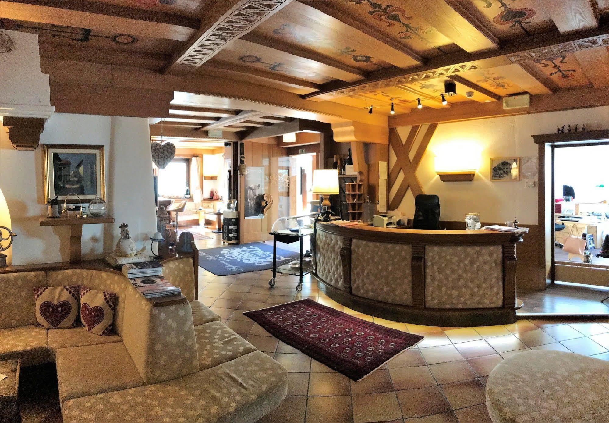 Folgaria Post Hotel Екстериор снимка